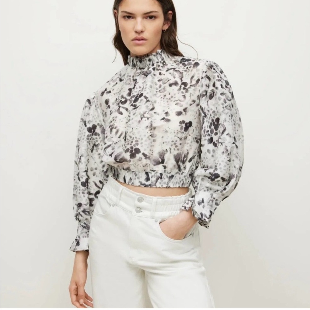 AllSaints Printed High-Neck Cropped Blouse in White and Gray